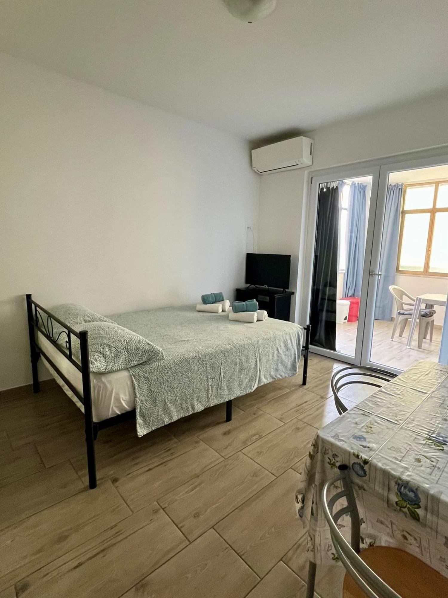 Il Gattino Di Porto - Apt 3 - Monolocale Veranda Piscina Imperia Exteriér fotografie
